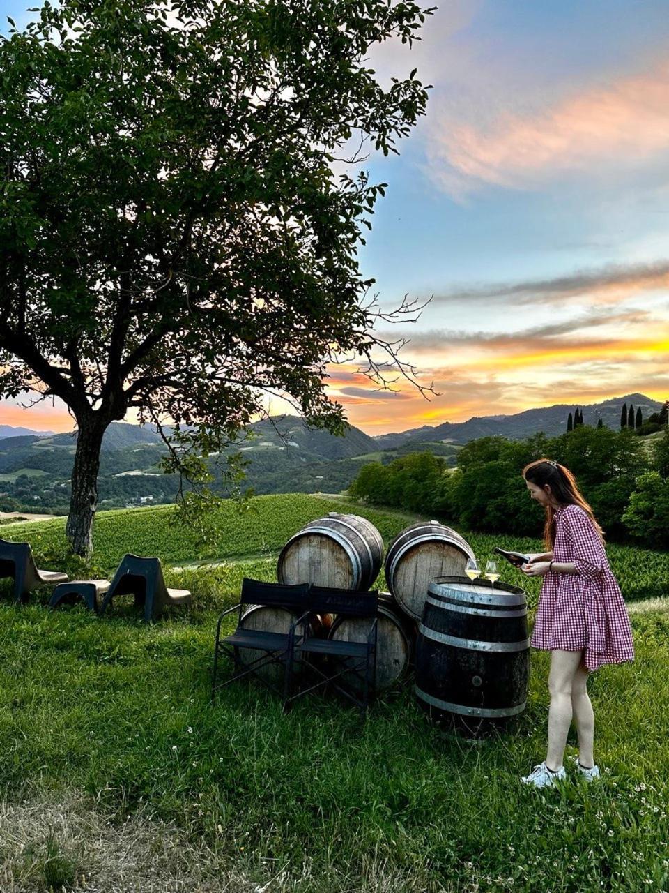 Tenuta Folesano Wine Estate 13Th Century Marzabotto Kültér fotó